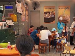 -老桐椿 · 上海大馄饨