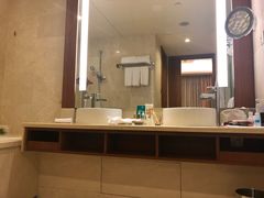 -上海浦东康桥绿地假日酒店