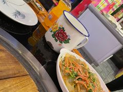 -人民公社铁锅炖·东北菜(卫国道店)