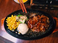 铃木肉饼-铃木食堂(帽儿胡同店)