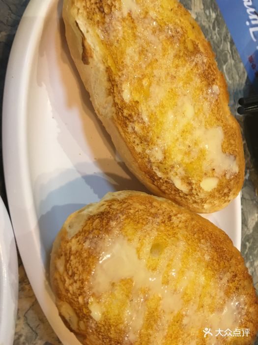 翠华餐厅(东海缤纷天地店)脆华奶油猪图片