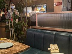 -Let'sBURGERplus·非常创意汉堡(三里屯店)
