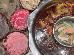 -正南齊北重庆老火锅(光华村直营店)