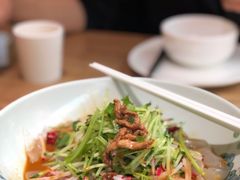 手工粗粮大拉皮-上关雪東北菜(中房金谊店)