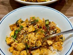 -李与白包子铺(桐梓林店)