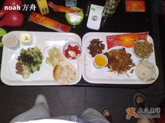 -阳光钱柜KTV(八一路店)