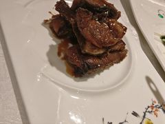 本帮熏鱼-老人和饭店(打浦路店)