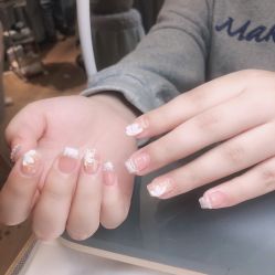 -UGIRL有个美甲