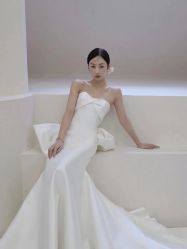 -Lady  Jane高端婚纱礼服馆