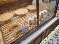 -BROAD面包路·欧式面包(龙湖时代C馆店)