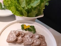 -左庭右院鲜牛肉火锅(金山万达店)
