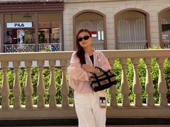 -王府井奥莱临潼小镇(临潼店)