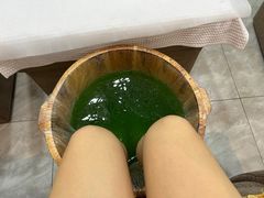 -郑远元专业修脚房(宣化路店)