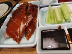 -海派美食·家宴海鲜青岛菜·石锅鲽鱼头(东方城店)