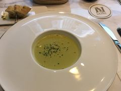 -La Mer Restaurant & Lounge