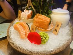 三文鱼鱼腩生鱼片-阿吾罗日本料理(K11艺术中心店)