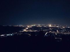 -鬼笑石后山停车场