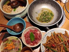 -吃饭皇帝大土家民族菜(正大广场店)