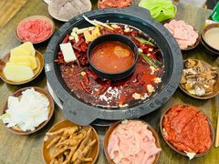 -黄潇洒老火锅(九眼桥宏济巷店)