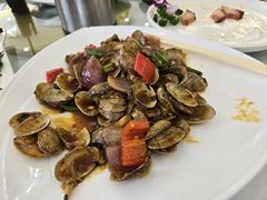 -泉龙渔村·粤式早茶·金牌烧鹅(中山三乡店)