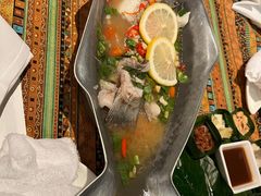 柠檬汁蒸鲈鱼-食肆&Fourteen(武林夜市店)