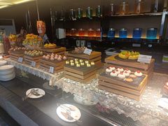 -唐拉雅秀酒店-西锦汇空中BBQ·思创餐厅