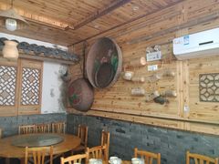 -云河农家乐饭店(福禄缘树山店)