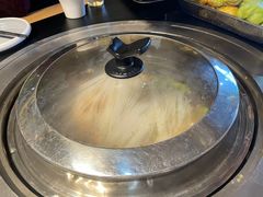 -锅老头海鲜铁锅炖