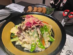 -山川小町·极番烧肉(新地假日广场店)