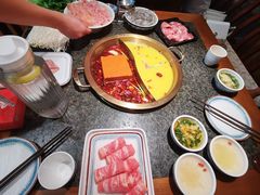 -小天鹅火锅·一线江景洪鼎旗舰店(洪崖洞店)