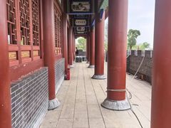-巴陵广场