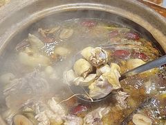-威邵鸡煲(西华路总店)