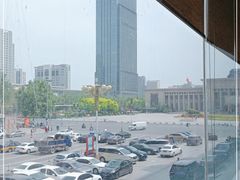 -东方红海鲜百汇(国际大厦店)