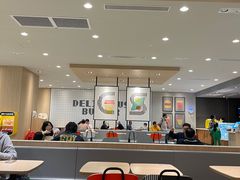 -麦当劳(伦敦人店)