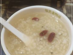 -强氏喜阿婆粥饼店(大众街店)