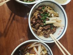 -李易面馆(树木岭店)