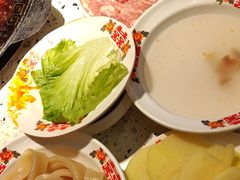 -红九格老火锅(三峡广场店)