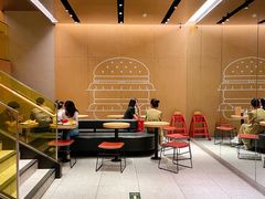大堂-麦当劳(新王府井店)