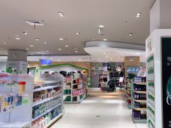 -孩子王(静安大融城店)
