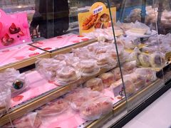 面包甜点陈列柜-巴黎贝甜(大宁国际商业广场店)