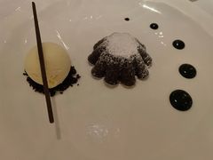 巧克力熔岩蛋糕-Jean Georges