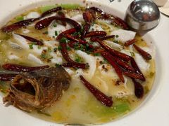 -江渔儿酸菜鱼(曜一城店)