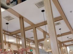 -三人行骨头王火锅(长寿店)