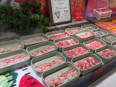 -四囍码头海鲜烧烤自助火锅(外滩南京东路悦荟广场店)