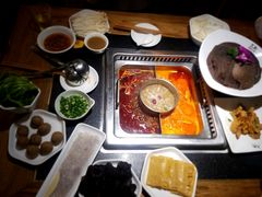 -巴奴毛肚火锅(六天地店)