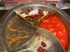 -廖掌柜·重庆鲜货火锅(上海首店)
