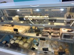 面包甜点陈列柜-美事客·面包·蛋糕·甜品(CBD店)