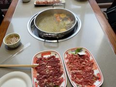 -四点金粥底火锅(沂州里店)