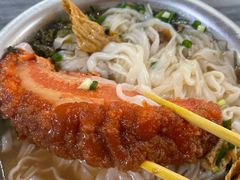 -肥佬良扣肉粉面店(梧州总店)