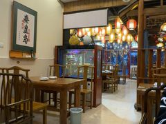 -东来菜馆•手抓海鲜家常菜•海鲜锅贴